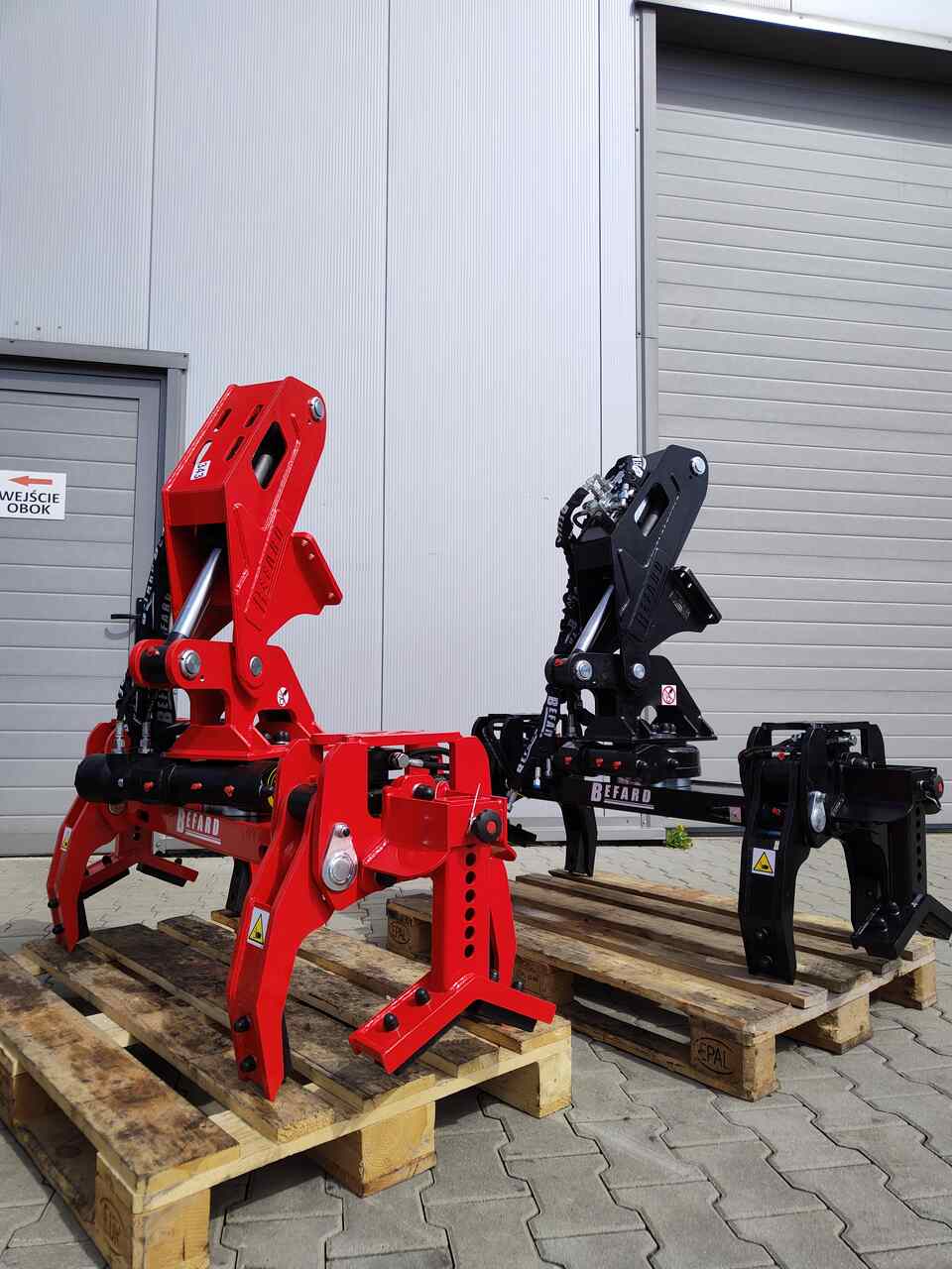 Chwytak do pozycjonowania rur i masztów BX1000 Befard