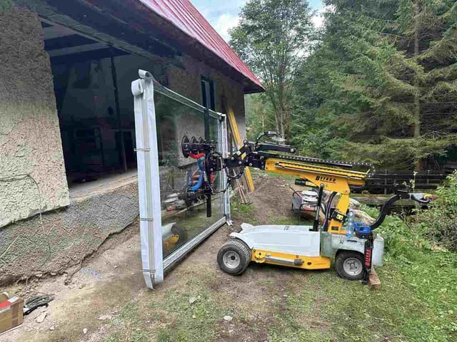 Próżniowy robot montażowy BEFARD XC820