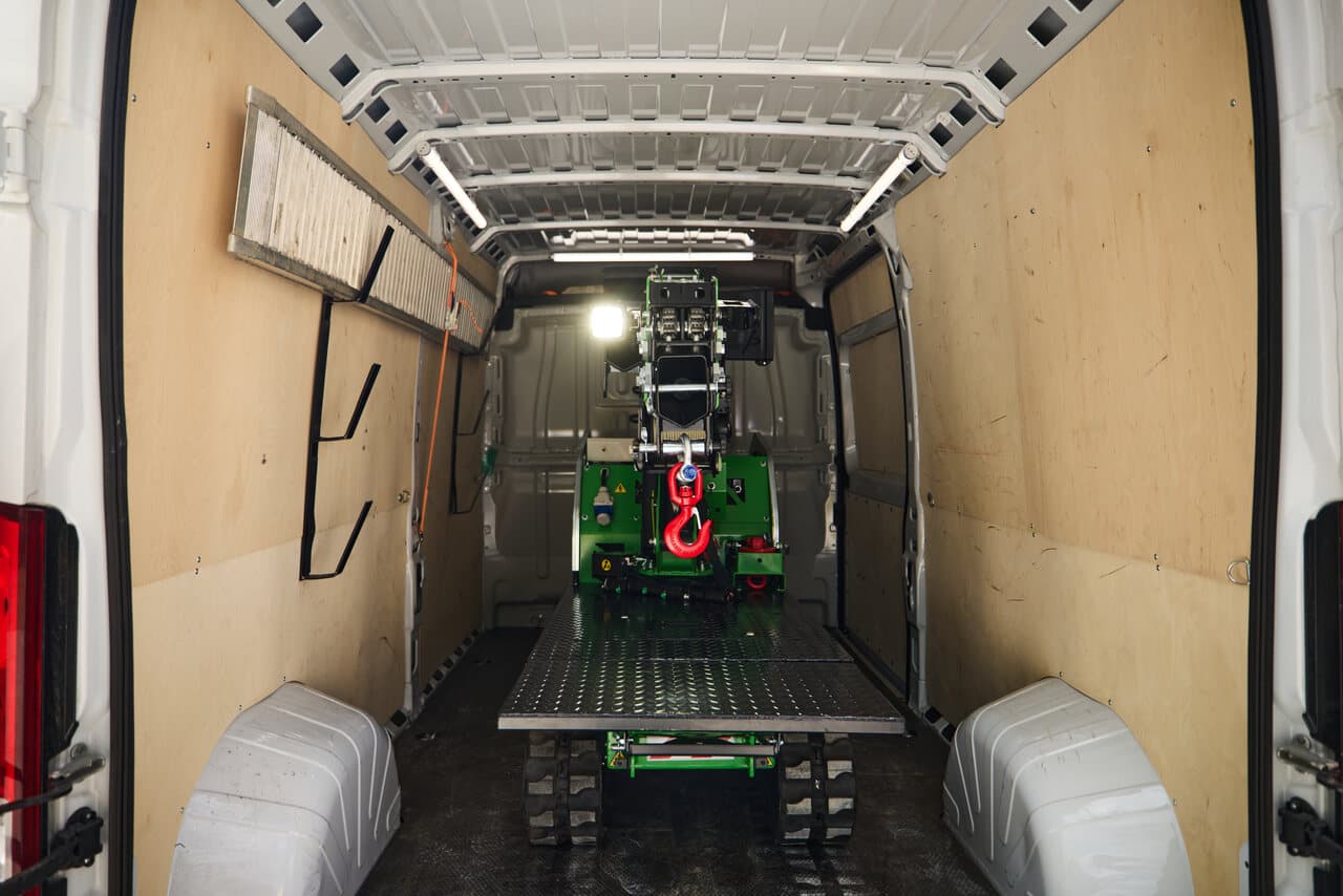 Befard mini żuraw XM1200 w busie