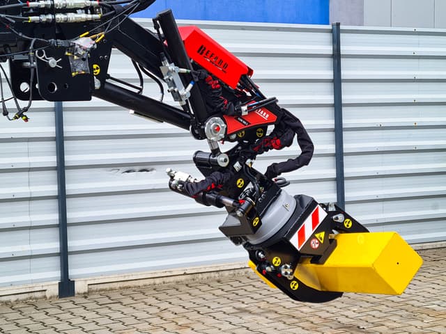 Hydrauliczny chwytak do rur BEFARD BXM500