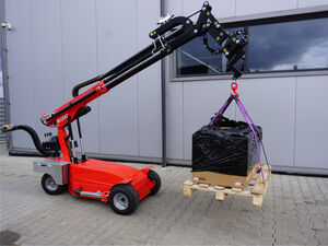 Mini pick and carry crane for transporting heavy loads BEFARD