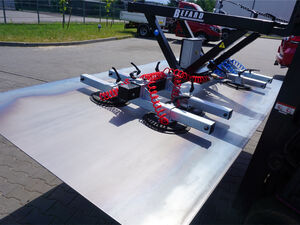 vacuum gripper for sheets and countertops intended for use in conjunction with forklifts