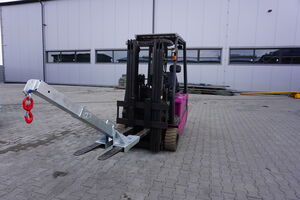 Extension arm used to hang the grapple on a forklift BEFARD